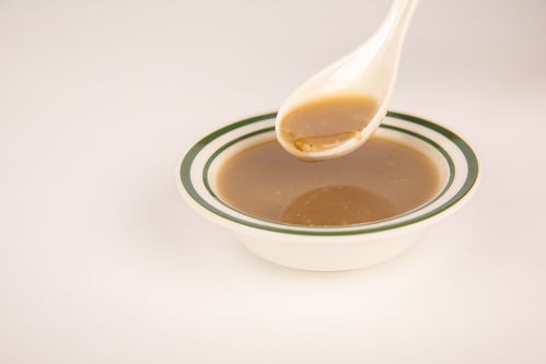 消暑绿豆沙 夏季糖水饮品的清凉美味
