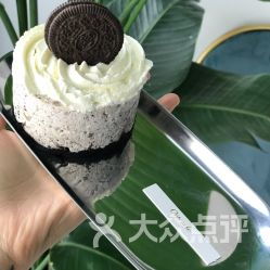 甜蜜速享 探访oops甜品百佳广场店，重新定义快餐甜品新体验